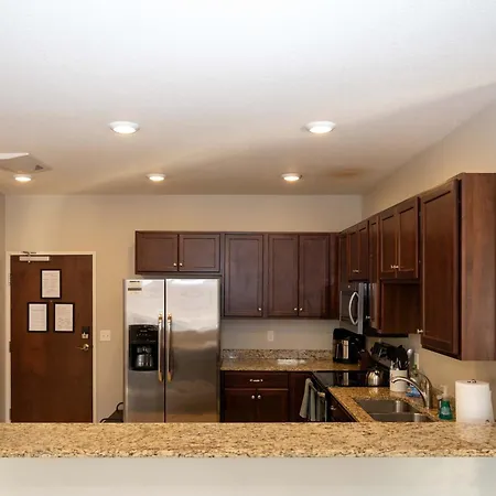 2 Bedroom 2 Bath Apartment Park Free Near Mayo